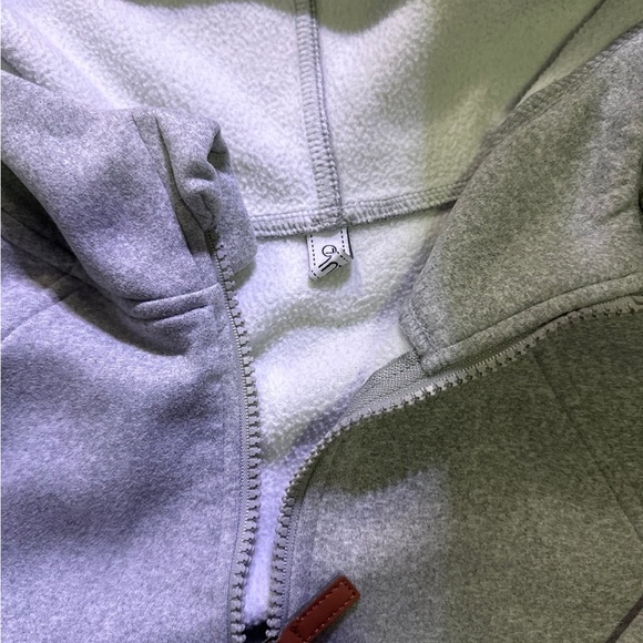 Sweatshirt - Picture 2 of 2